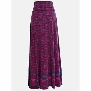 MAGNOLIA GRACE Stitch Fix Exclusive Boho Burgundy Concord Knit Maxi Skirt Small